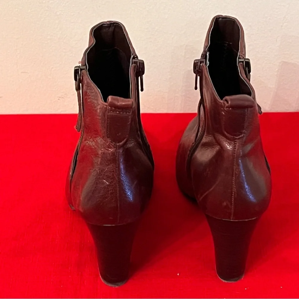 Nine West GoWithIt Brown Leather Ankle Boots